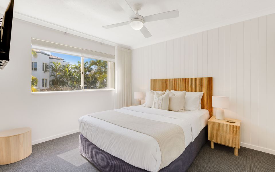 Tugun Bliss – Absolute Beachfront in Tugun – Min. 3 Night Stays – Linen Provided