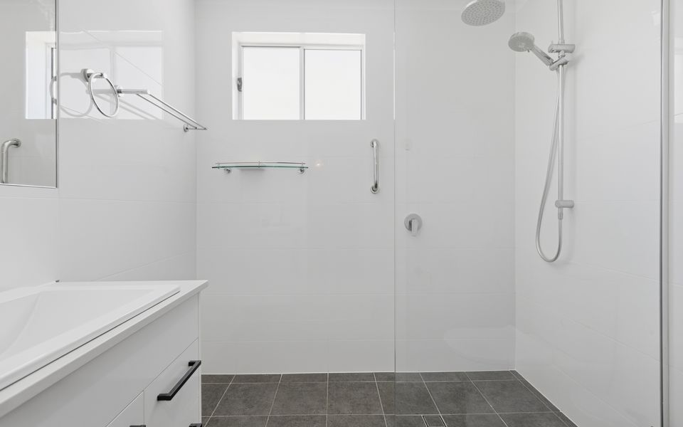 The Queenslander – Pet Friendly Home in Coolangatta – Min. 3 Night Stays!