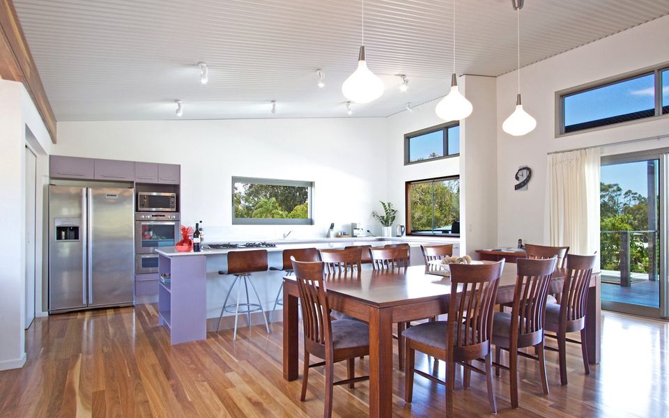 Cirrus At Kirra – Family Friendly Beach House