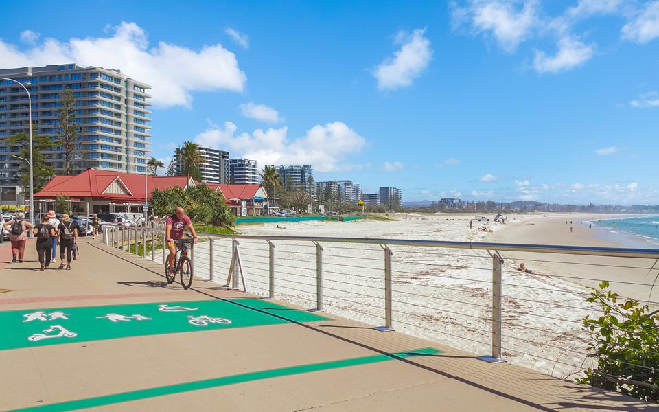 Miles at Kirra Point 302 – Luxury on Kirra Beach – Linen Provided – Min. 3 Night Stays