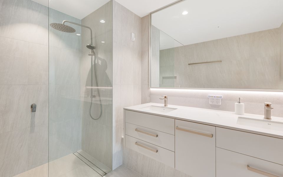 Miles at Kirra Point 302 – Luxury on Kirra Beach – Linen Provided – Min. 3 Night Stays