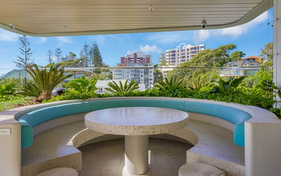 Miles at Kirra Point 302 – Luxury on Kirra Beach – Linen Provided – Min. 3 Night Stays