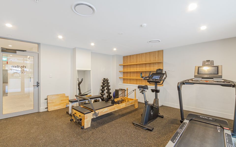 Rhythm 405 – Coolangatta Luxury – Linen Provided – Min. 3 Nights