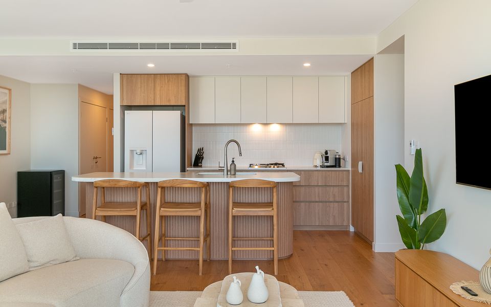 Rhythm 405 – Coolangatta Luxury – Linen Provided – Min. 3 Nights