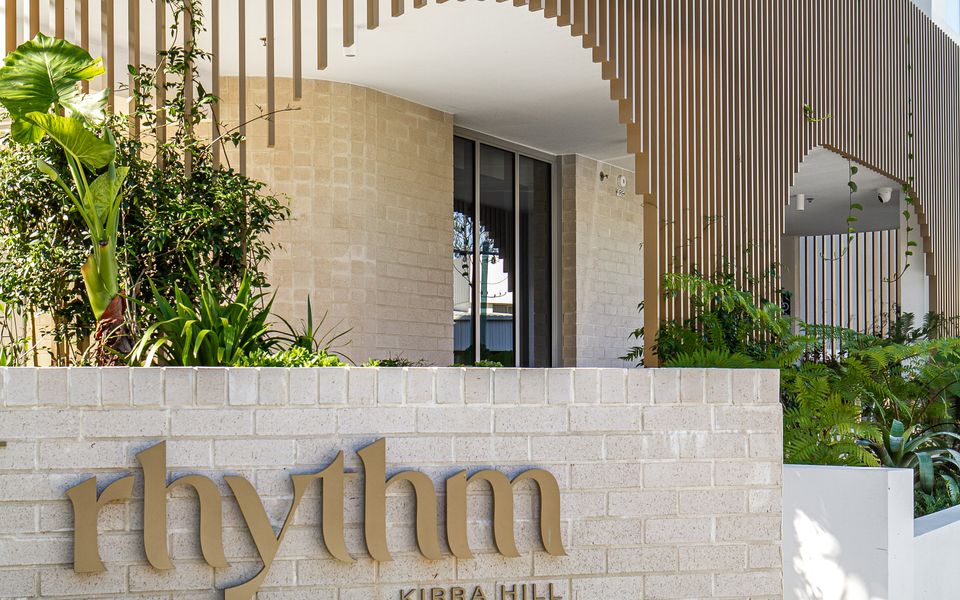 Rhythm 405 – Coolangatta Luxury – Linen Provided – Min. 3 Nights