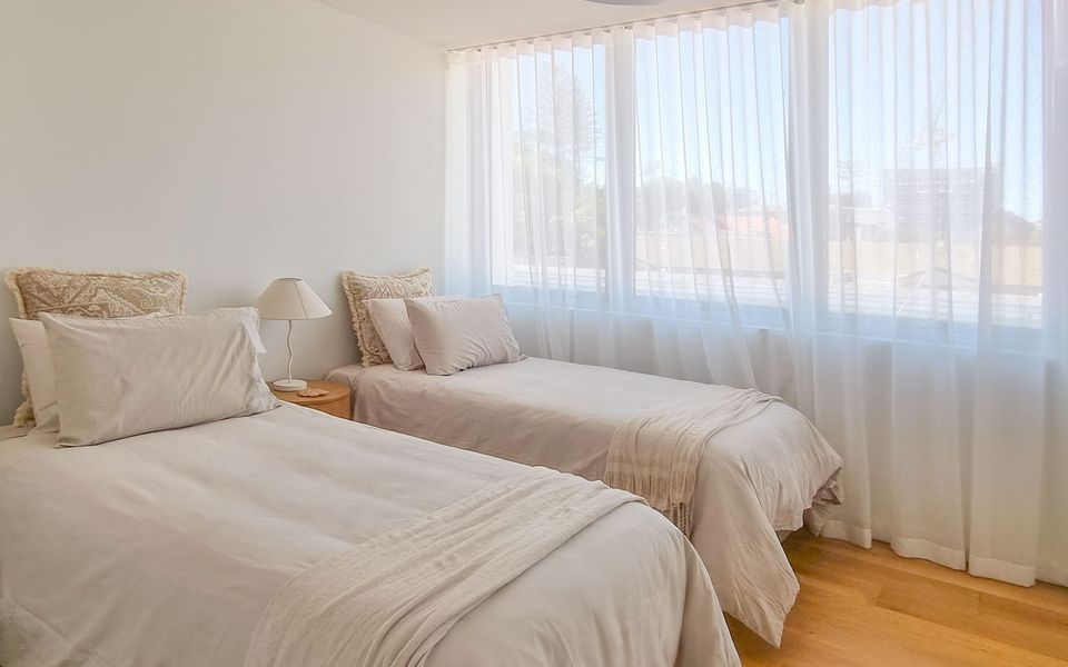 Rhythm 405 – Coolangatta Luxury – Linen Provided – Min. 3 Nights