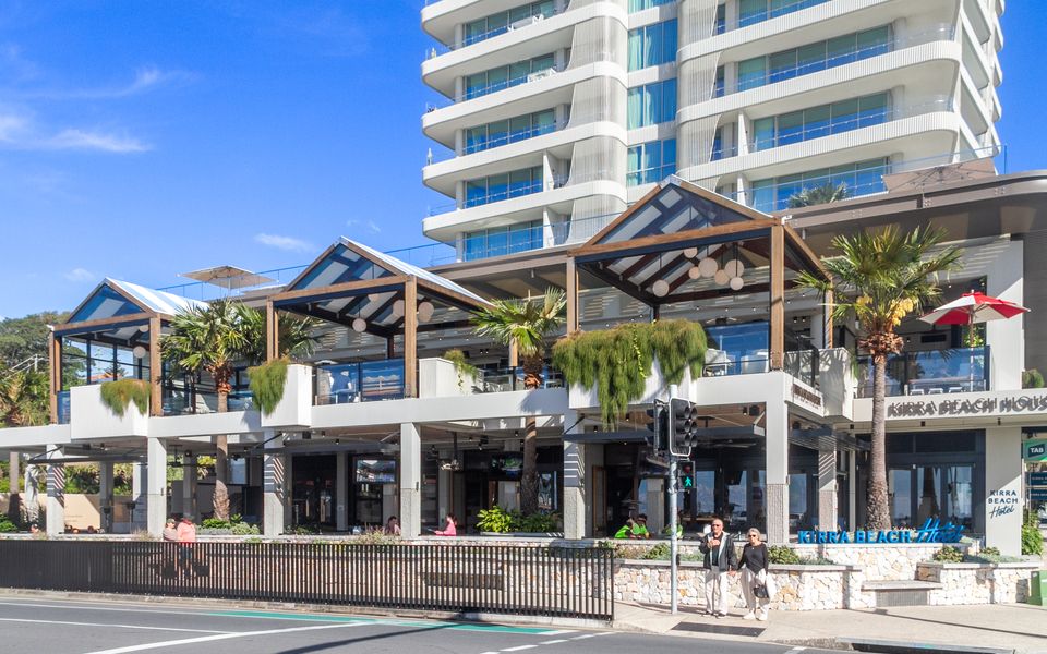 Sage on Simpson – Luxury Kirra Beachside – Min. 3 Night Stays – Linen Provided