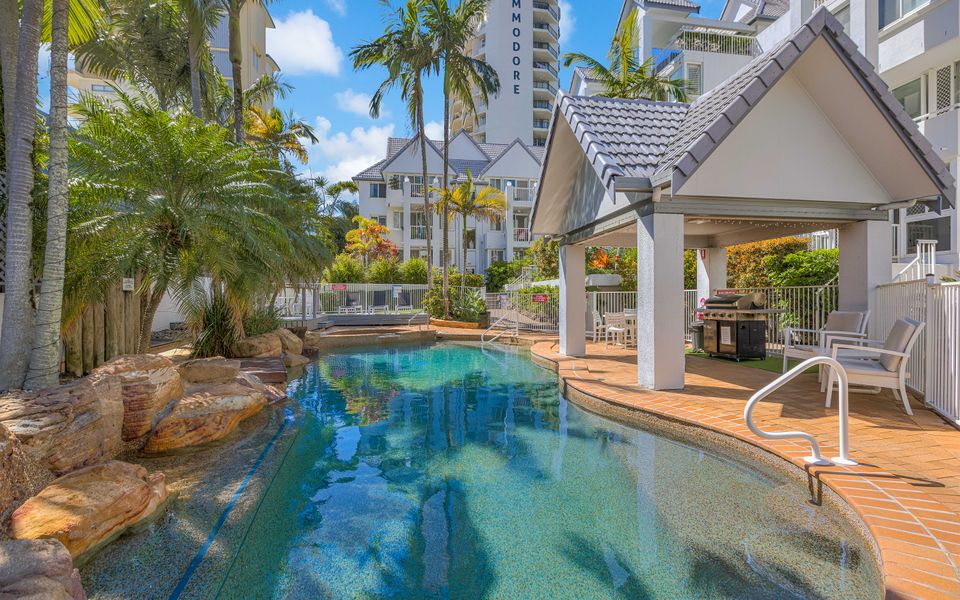The Bay Apartments 15 – Rainbow Bay – Linen Provided – Min. 3 Night Stays