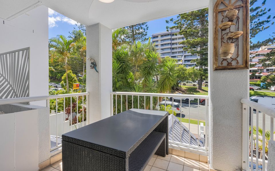 The Bay Apartments 15 – Rainbow Bay – Linen Provided – Min. 3 Night Stays