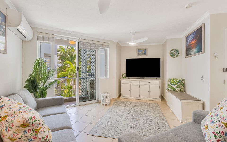 The Bay Apartments 15 – Rainbow Bay – Linen Provided – Min. 3 Night Stays