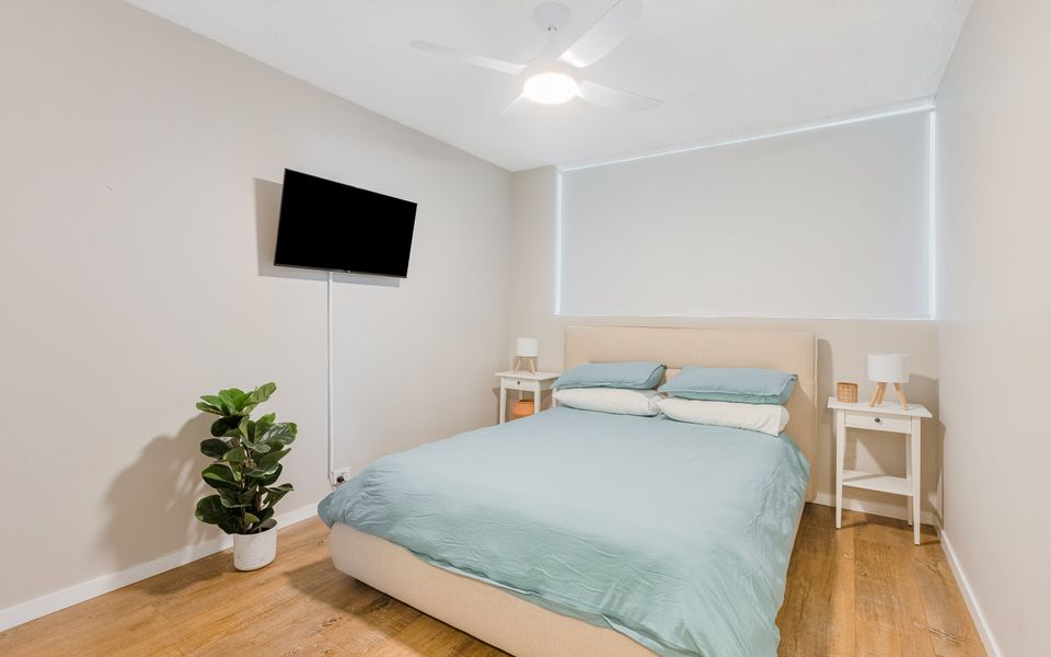 Bel R Vista – Beachfront Kirra / Coolangatta – Linen Provided – Min. 3 Night Stays