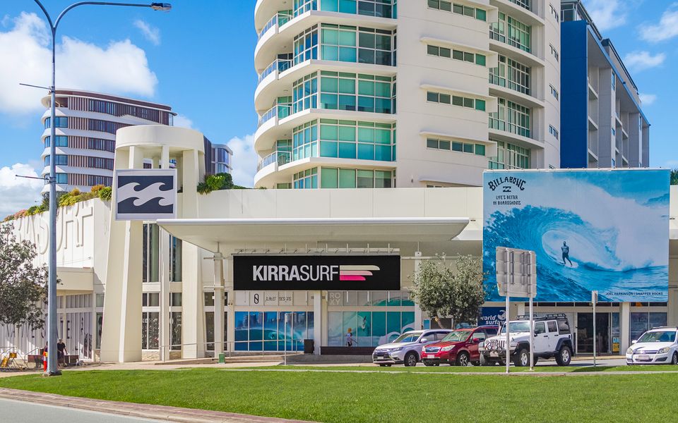 Bel R Vista – Beachfront Kirra / Coolangatta – Linen Provided – Min. 3 Night Stays