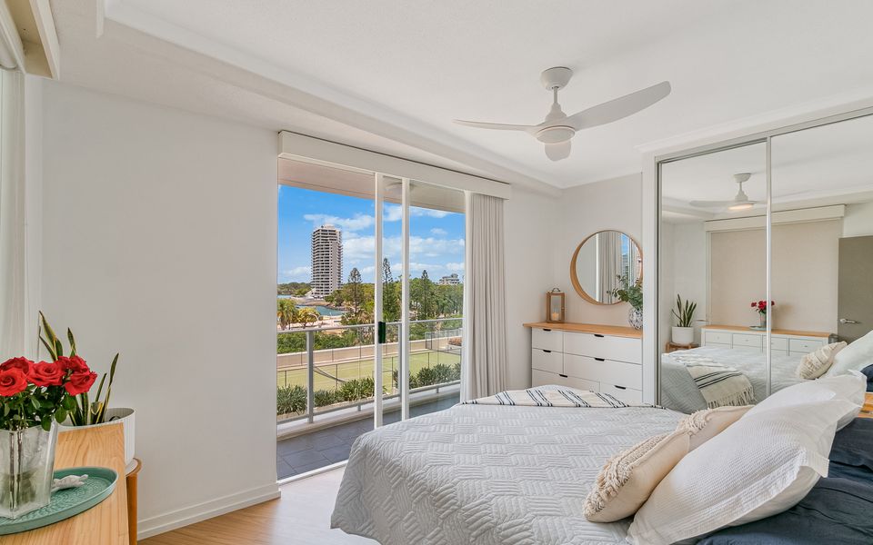 Twin Towns 233 – Central Coolangatta / Tweed Heads – Min. 3 Night Stays – Linen Provided