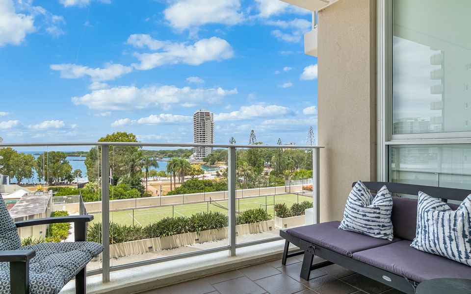 Twin Towns 233 – Central Coolangatta / Tweed Heads – Min. 3 Night Stays – Linen Provided