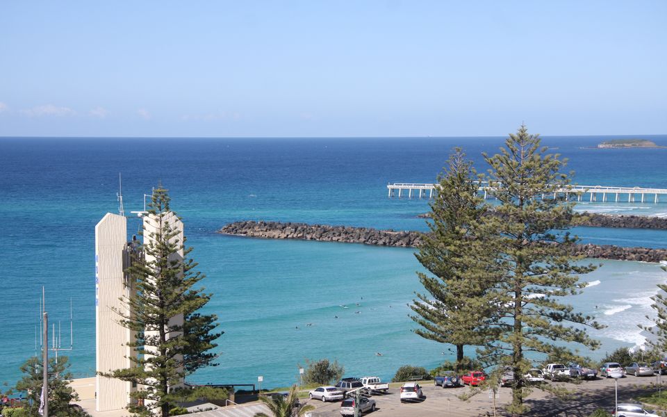Twin Towns 233 – Central Coolangatta / Tweed Heads – Min. 3 Night Stays – Linen Provided