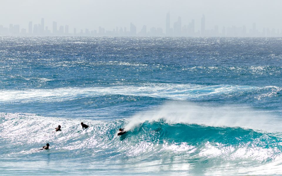 Twin Towns 233 – Central Coolangatta / Tweed Heads – Min. 3 Night Stays – Linen Provided