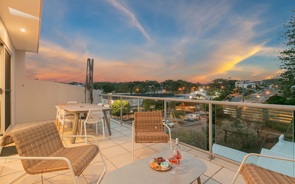 Bayswater 13 – Beachside Tugun Penthouse Apartment – Min. 3 Night Stays – Linen Provided