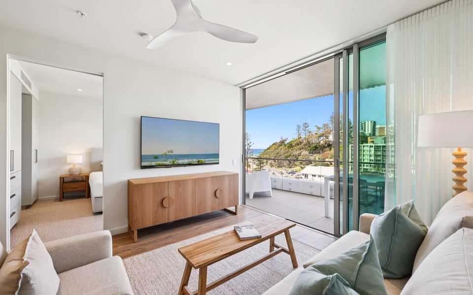 Miles at Kirra Point 604 – Luxury on Kirra Beachfront – Linen Provided – Min. 3 Night Stays