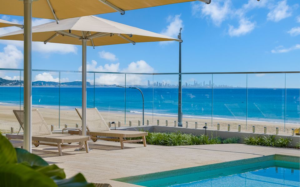 Miles at Kirra Point 604 – Luxury on Kirra Beachfront – Linen Provided – Min. 3 Night Stays