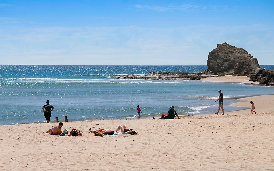 Sanctuary Lake Apartment 54 – Peaceful, Beachside Currumbin Oasis – Min. 3 Night Stays!