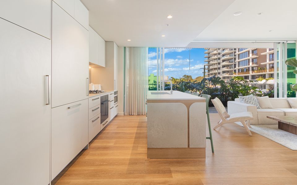 Miles at Kirra Point 204 – Luxury on Kirra Beachfront – Linen Provided – Min. 3 Night Stays!