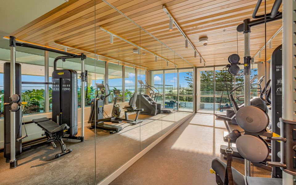 Miles at Kirra Point 204 – Luxury on Kirra Beachfront – Linen Provided – Min. 3 Night Stays!