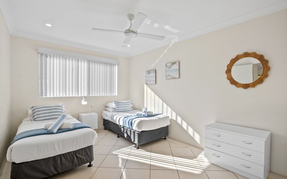 Sanctuary Lake Apartment 67 – Peaceful Beachside Oasis in Currumbin – Min. 3 Night Stays – Linen Provided