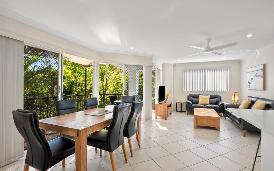 Sanctuary Lake Apartment 67 – Peaceful Beachside Oasis in Currumbin – Min. 3 Night Stays – Linen Provided