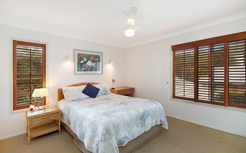 Coral Gate 40 – Absolute Waterfront – Min. 3 Night Stays!