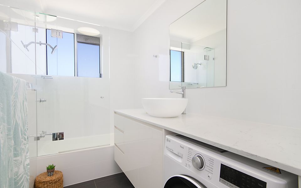 Crystal Beach 42 – Absolute Beachfront & Pool