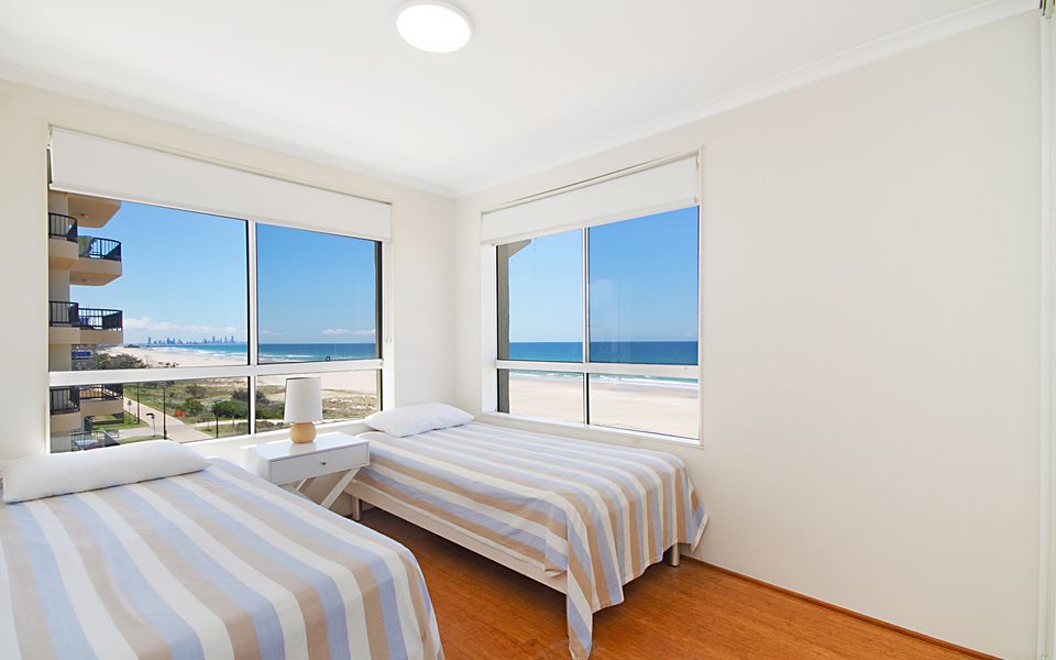 Crystal Beach 42 – Absolute Beachfront & Pool