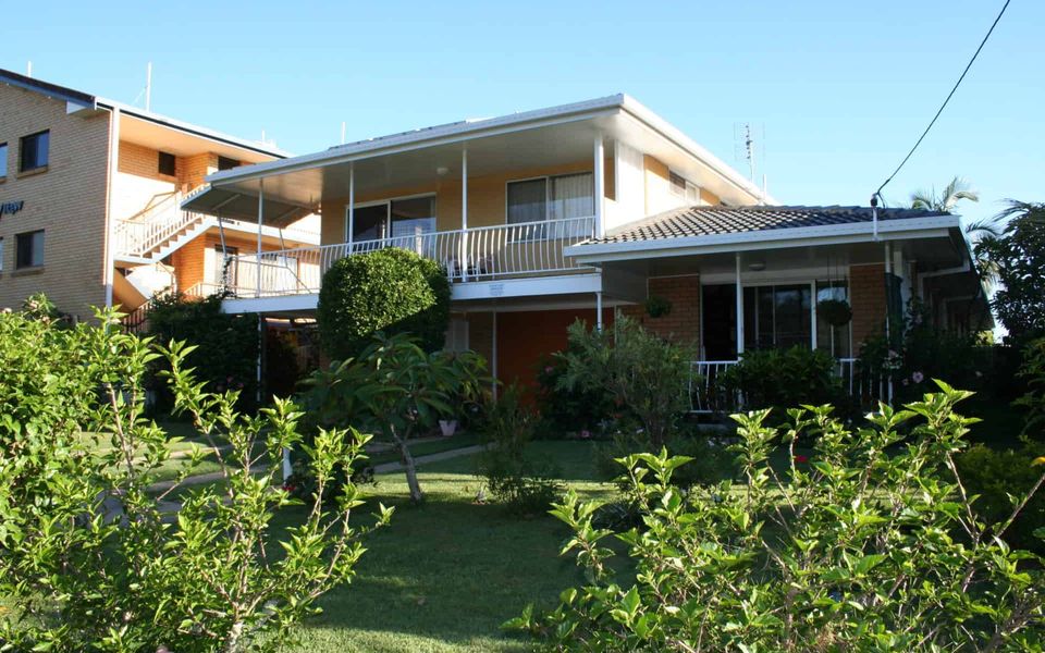 Crystal Waters – Palm Beach Waterfront