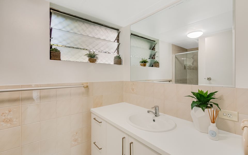 Diamond Place 1 – Absolute Beachfront Tugun