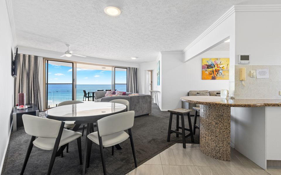 Grande Corniche U17 – Panoramic Kirra Hill