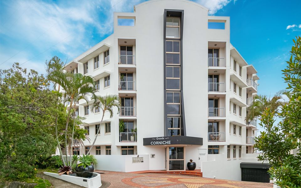 Grande Corniche U17 – Panoramic Kirra Hill