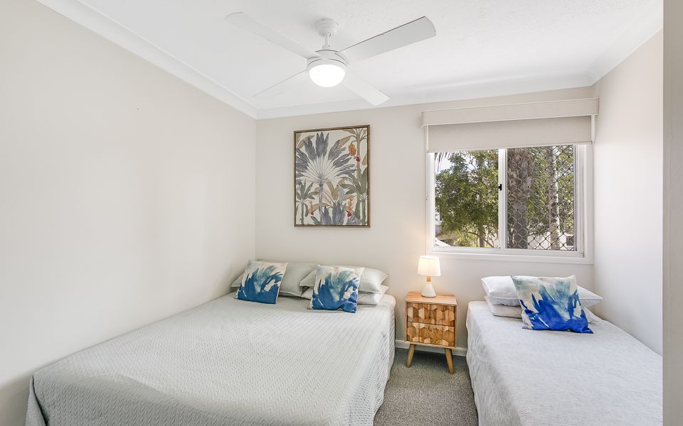 Isle Of Palms 120 – Absolute Waterfront Villa – Min. 3 Night Stays!