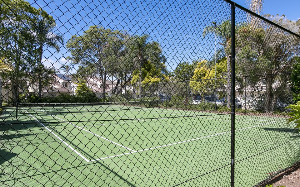 Isle Of Palms 120 – Absolute Waterfront Villa – Min. 3 Night Stays!