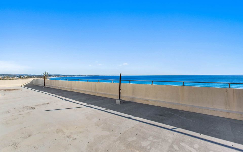 Kirra Gardens 15 on Kirra Point Beachfront – Min. 3 night stays!