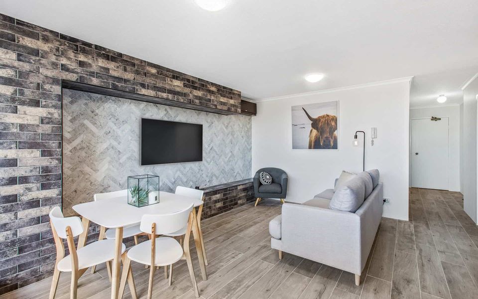 Kirra Gardens 15 on Kirra Point Beachfront – Min. 3 night stays!