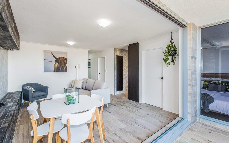 Kirra Gardens 15 on Kirra Point Beachfront – Min. 3 night stays!