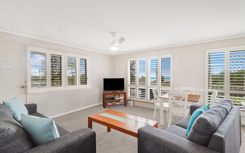 Legacy 3 – Bilinga/North Kirra Beachfront – Min. 3 Night Stays!