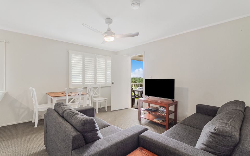 Legacy 4 – Affordable Beachfront Living in Bilinga (North Kirra) – Min. 3 Night Stays!