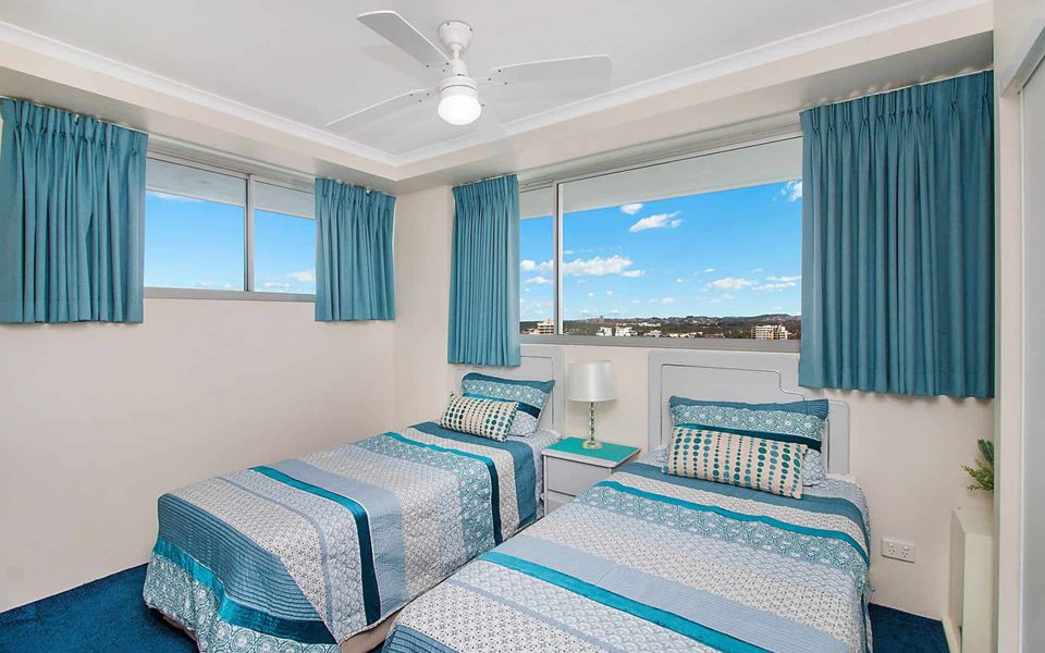 Ocean Plaza 1466 – Coolangatta Beachfront – Min. 3 Night Stays!