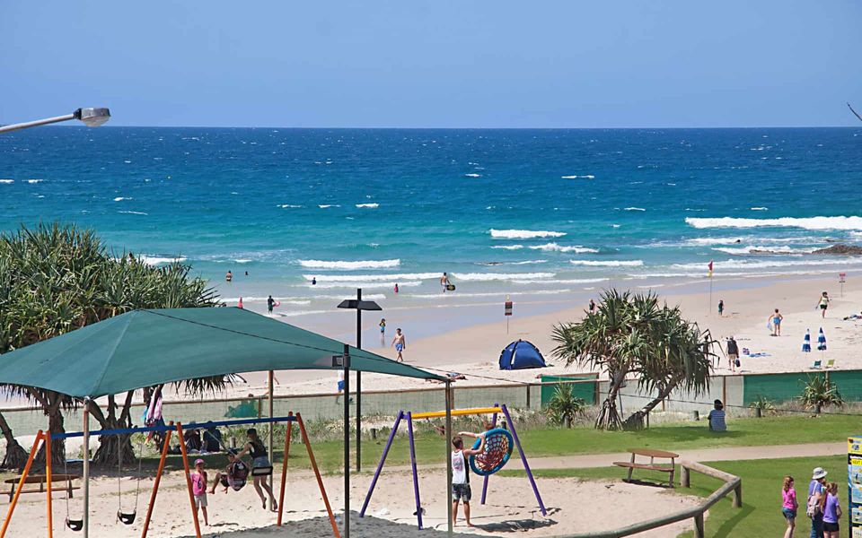 Ocean Plaza 1467 – Coolangatta Beachfront – Min. 3 Night Stays!