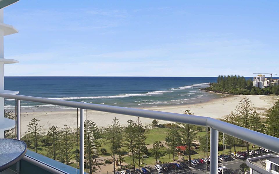 Ocean Plaza 1577 – Coolangatta Beachfront!