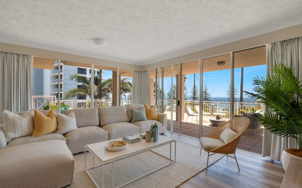 Orion 2 – Beachfront Rainbow Bay / Coolangatta – All Linen Supplied – Min. 3 night stays year round!