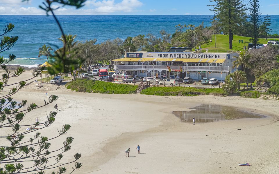Orion 6 – Beachfront Rainbow Bay – All Linen Supplied – Min. 3 Night Stays!