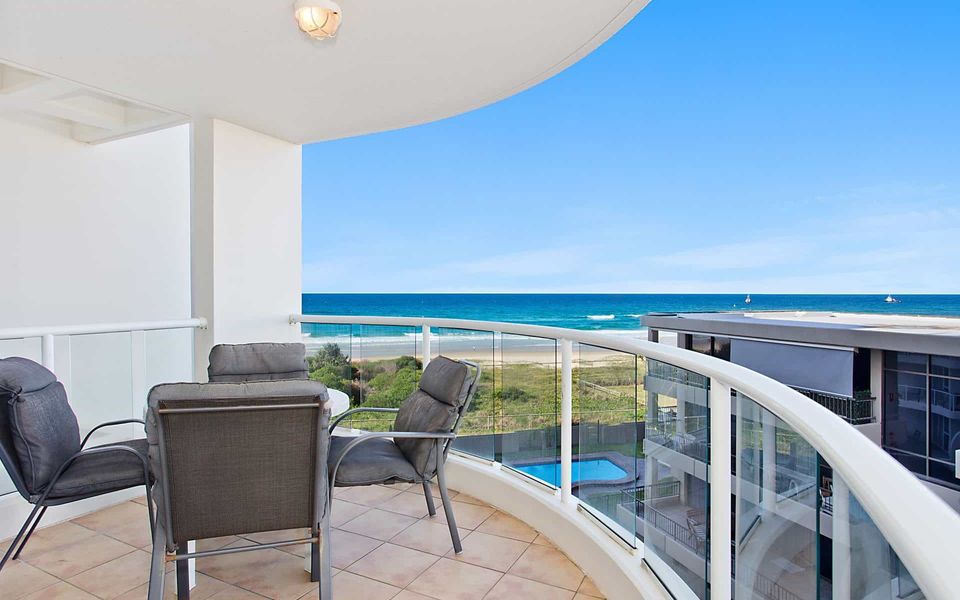 Beachfront Palms 408 – Absolute Beachfront