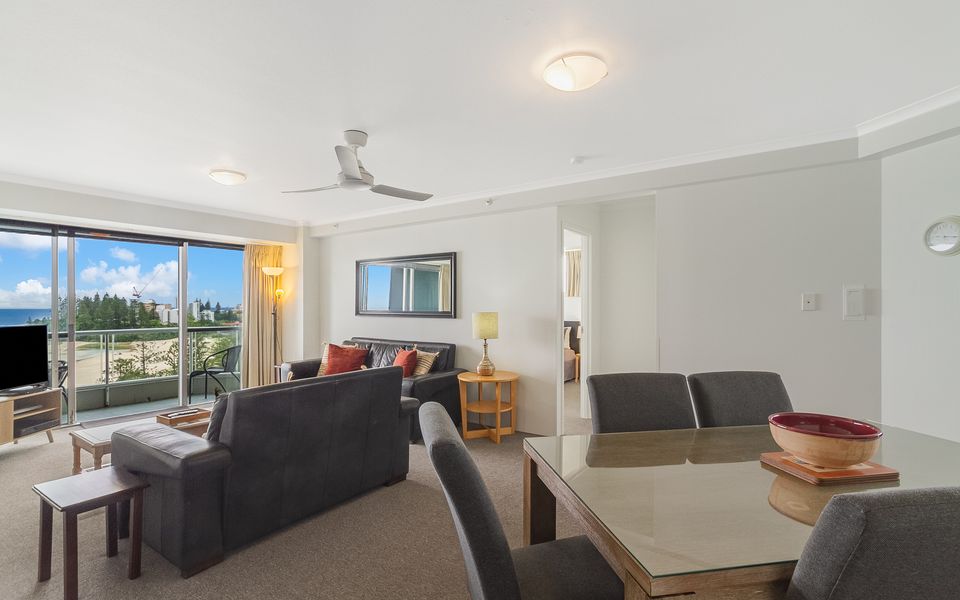 Points North 12-75 – Beachfront Coolangatta with Spectacular Views!