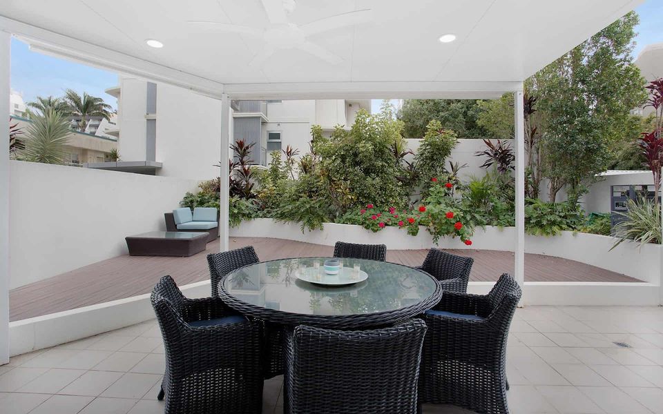 Rainbow Bay Villa – Spacious and Luxurious